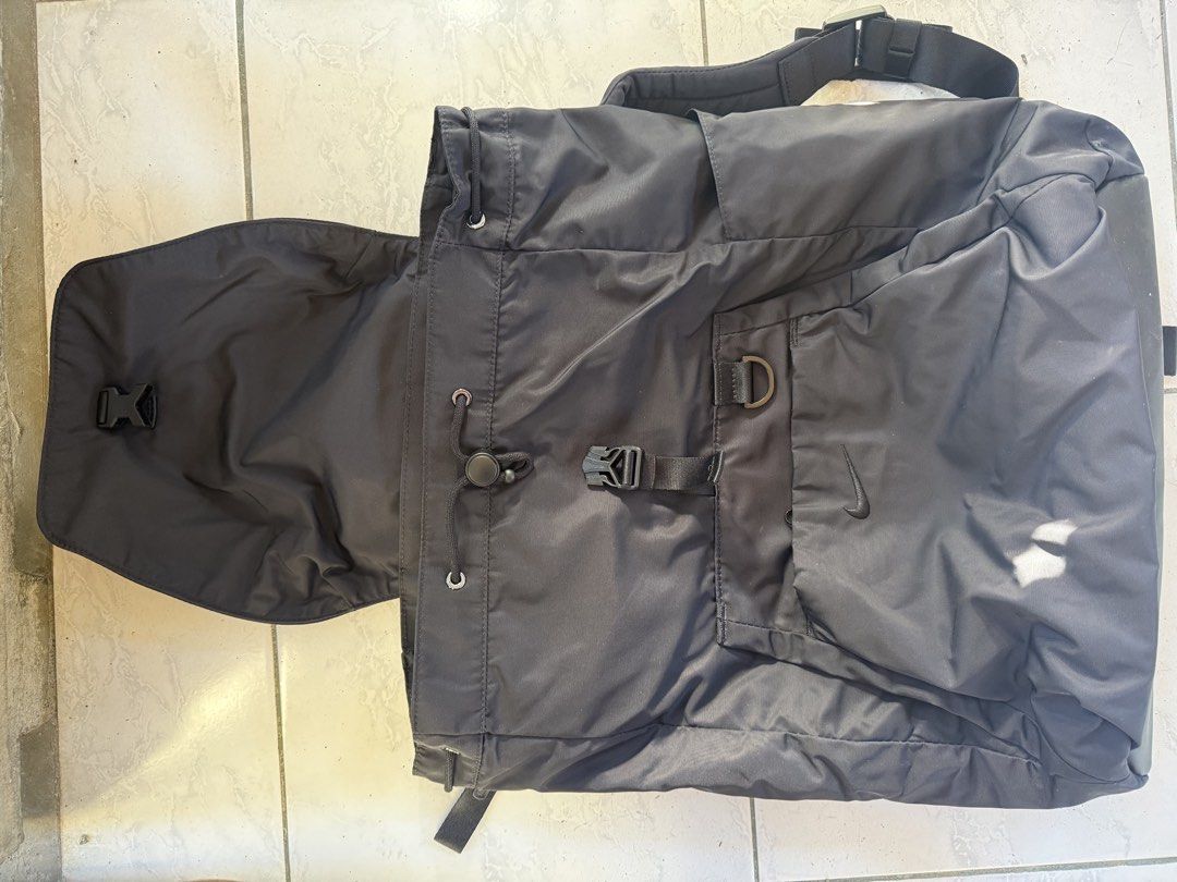 Nike One Backpack 25L (Category: Backpacks) located in Jaen. Submitted by mishaaaa_ (Listing ID 1430978900, Image 2). Description: Hello! Im selling my Nike One backpack. Some of my favorite features on this bag: - with laptop compartment - maraming pocket sa loob - Side zipper for easy access - may space for yoga mat - keyring - may ‘wet clothes’ compartment - may strap sa back for luggage Used around 5x. RFS: i have a smaller laptop now + I don