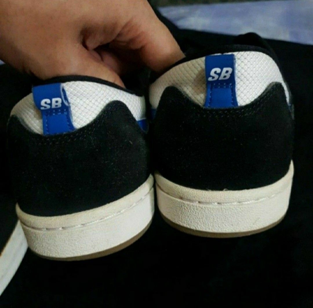 Nike sb aleeyoop (Category: Sneakers) located in Zamboanga. Submitted by chie1982 (Listing ID 1430960935, Image 3). Description: size 8.5 us 42 euro.