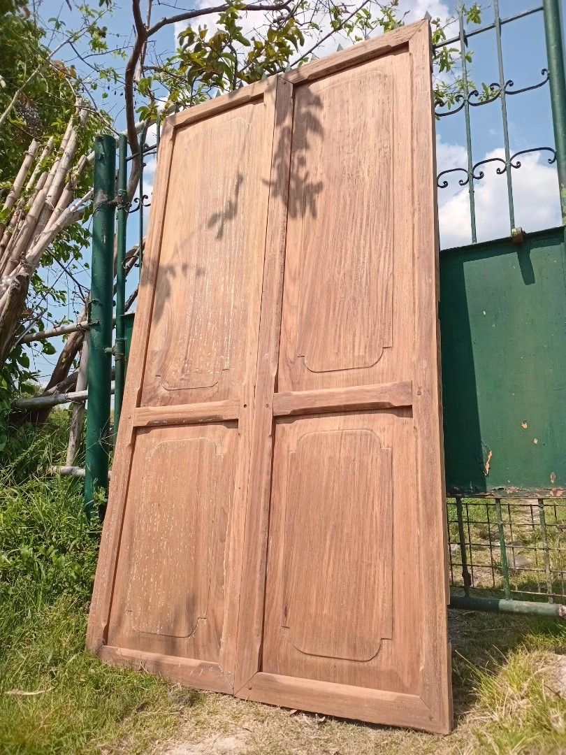 Old Century Rustic Narra Paypay Door (Category: Locks, Doors & Gates) located in San Fernando. Submitted by josephtanjuaquio (Listing ID 1430847160, Image 3). Description: Old Century Rustic Narra Paypay Door 21in x 77in per panel Exellent condition Intact frames (Restored) Ready to installed DM/PM for interested 📩 We ship nationwide God Blessed Y'all 🙌 🙏.