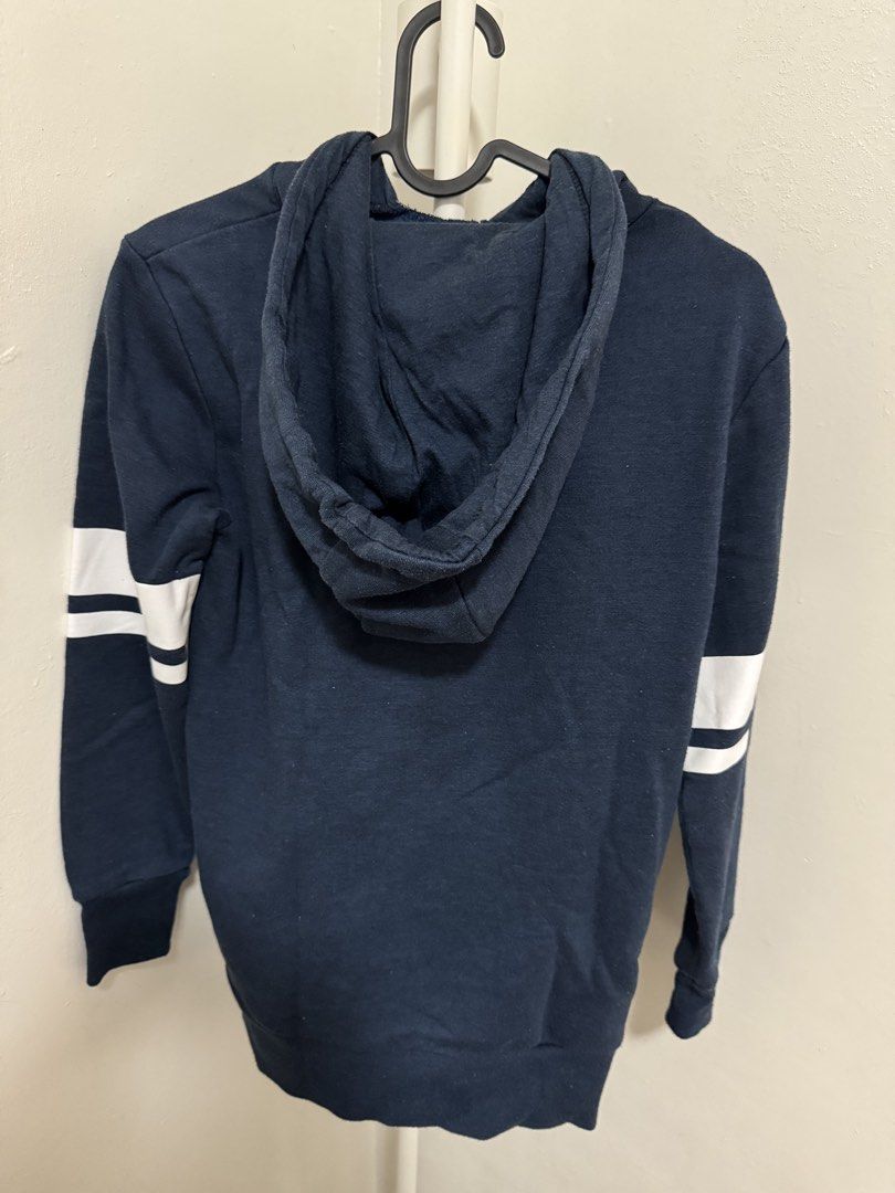 Park 88 Hoodie - Navy Blue (Category: Hoodies) located in Manila. Submitted by summer.731 (Listing ID 1430863682, Image 3). Description: .