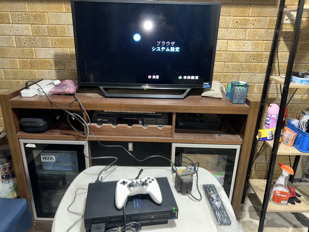 PS2 to HDMI (Category: PlayStation) located in Binalonan. Submitted by roncabacang (Listing ID 1430802703, Image 1). Description: PS2 to HDMI with usb cord for power Tested and working. Meetups: Savemore Binalonan (Pangasinan) Shipping: via JnT or LBC COP payment: Gcash.