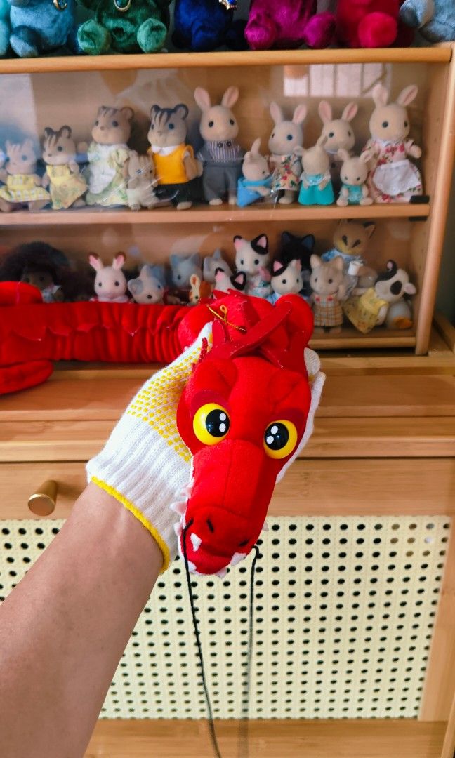 RED DRAGON PLUSH, 30 INCHES (Category: Plushies & Soft Toys) located in San Pedro. Submitted by normancorpuz621 (Listing ID 1168992448, Image 3). Description: AVAILABLE! RED DRAGON PLUSH📌 AMUSE ◾FOR ONLY 200 PhP📌 ◾SIZES : 30 inches ◾First to pay📌 ◾NO LONG RESERVATION ◾NO COD/COP ◾COURIER: J&T, Lalamove ◾MOP: BDO, Gcash ◾LOc: San Pedro, Laguna #japanITEM #LIKENEW.