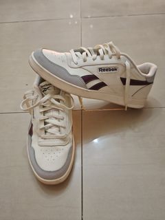 (Category: ) located in . Submitted by howsofpreloved (Listing ID 1430886109, Image 1). Description: .