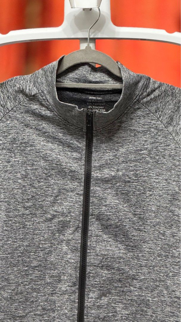 Running Training Jacket Gray (Category: Coats, Jackets and Outerwear) located in Caloocan City. Submitted by _.helloItsMe (Listing ID 1430874896, Image 3). Description: Like new Stretchable Gray Free Size Best Fit Small to Medium.