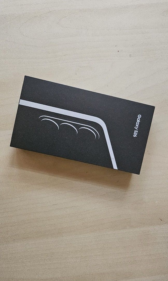 SAMSUNG S26 Base Model 12gb 512gb (Category: Samsung) located in Quezon City. Submitted by wiwilangako (Listing ID 1430865969, Image 2). Description: - Samsung S26 Base Model - Black color - 12GB RAM + 512GB Storage - Includes original box - with Receipt - 1 year warranty Issues: - Unboxed (but never used) - Got the unit from Globe so its locked to Globe sim RFS: - Need immediate cash.