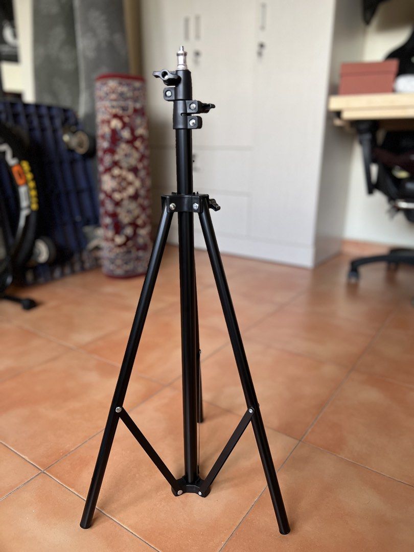Tripod