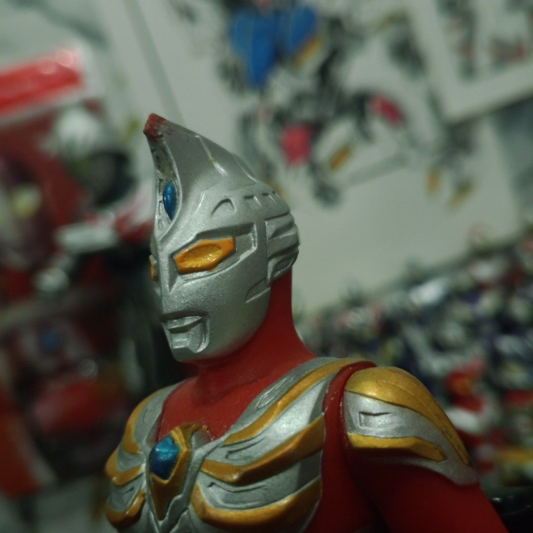 Ultraman Max sofubi (Category: Figurines & Statues) located in Johor Bahru. Submitted by izu_collection (Listing ID 1430972951, Image 2). Description: ✨WANT TO SELL✨ 🌿 SOFUBI 6.5INCH NAME: ULTRAMAN MAX✅ CONFIRM 7/10✅ VERSION:2009✅ Defect pada slugger hadapan BERMINAT BOLEH DM HARGA SUDAH TERMASUK POSTAGE ✅✅.