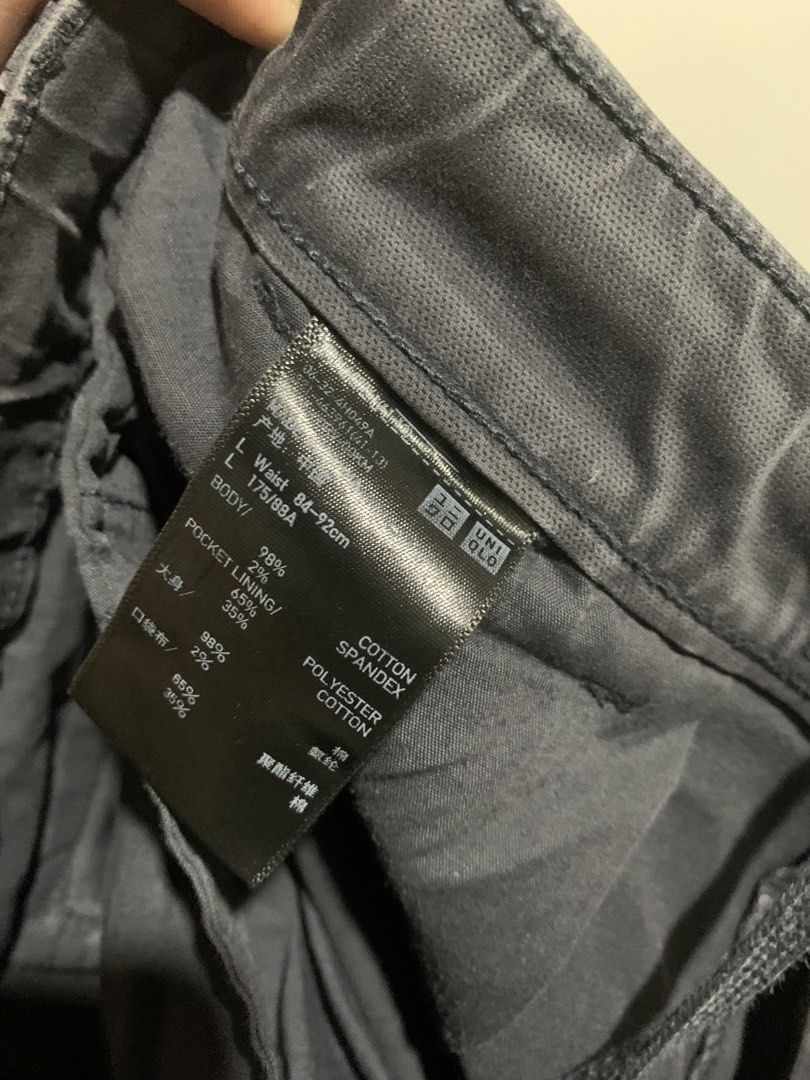 Uniqlo cargo pants (Category: Earphones) located in Rizal. Submitted by japan__surplus (Listing ID 1430976937, Image 3). Description: stretchable size 32-34 bought it in Japan Secondhandshop Please see details on pictures.