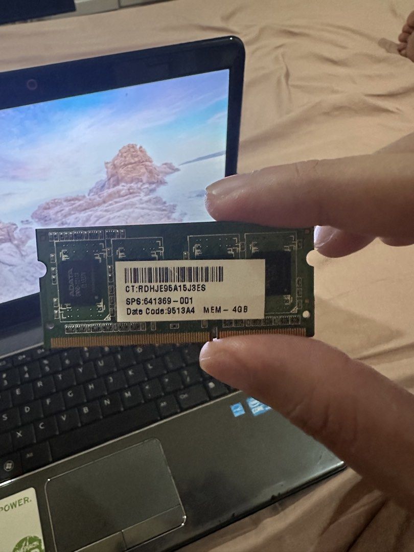 ADATA 4GB DDR3 1600 CL11 RAM (Category: Computer Parts) located in Carmona. Submitted by francisder50014 (Listing ID 1431088809, Image 3). Description: Lightly used ADATA 4GB DDR3 1600 CL11 RAM 550 /pc 2 pcs onhand Rfs: not compatible for my old dell inspiron.