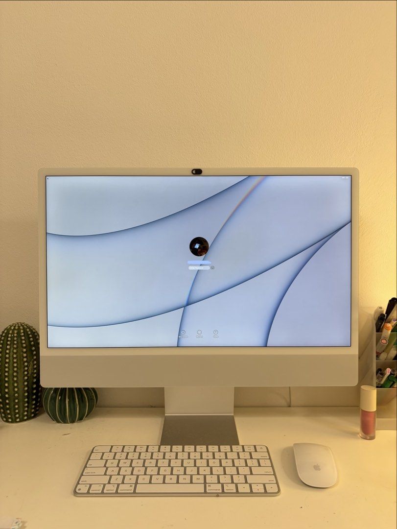 Apple iMac 24-inch (M1, 2021) - White