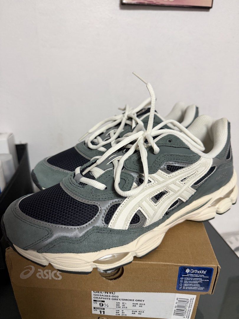 Asics GEL-NYC Graphite Grey/Smoke Grey (US9.5/UK8.5) (Category: Sneakers) located in Singapore. Submitted by bleedingedge09 (Listing ID 1431106708, Image 1). Description: - 100% Authentic - Size: UK 8.5 / US 9.5 - Only worn once - Condition 9.5 / 10 - No trades - Low ballers will be ignored - Deal @ Kaki Bukit MRT / Eunos MRT .