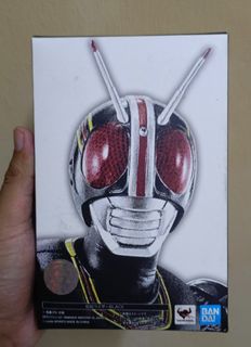 Bandai SHFiguarts Legendary Super Saiyan Goku, Hobbies & Toys, Toys ...