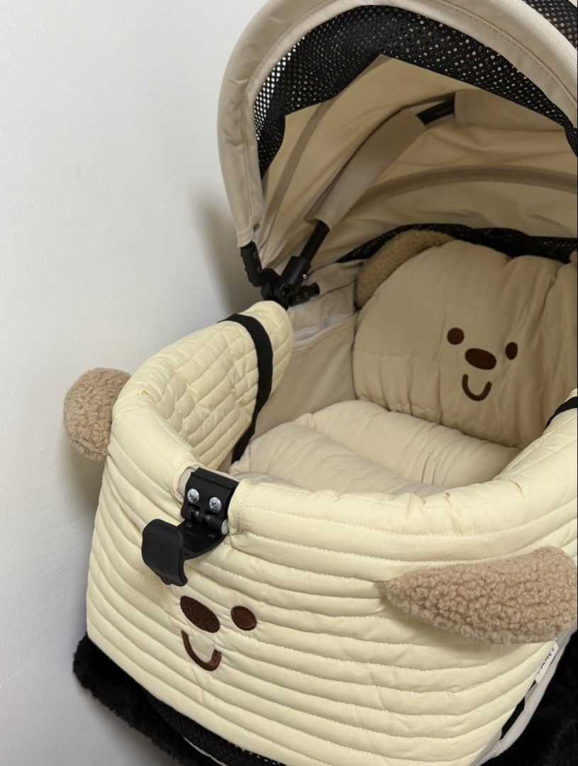Bello K3 Pet Stroller - Cocoa Cream (Category: Strollers) located in Cebu City. Submitted by kissnkie (Listing ID 1431178260, Image 2). Description: Hi! I’m selling our Belo K3 PH Pet Stroller 🫧 Ability: Pet Travel, Detachable Pet Stroller Material: Fine Iron Frame, Oxford Fabric Maximum Weight: 12KG Suitable For Pets: < 8KG & < 55cm 🏷️ 5,499 (Orig price with accessories is 8k+) 🫧 Can fit 2 adult cats 🫶🏻 🧸With free Bear design liner and gua