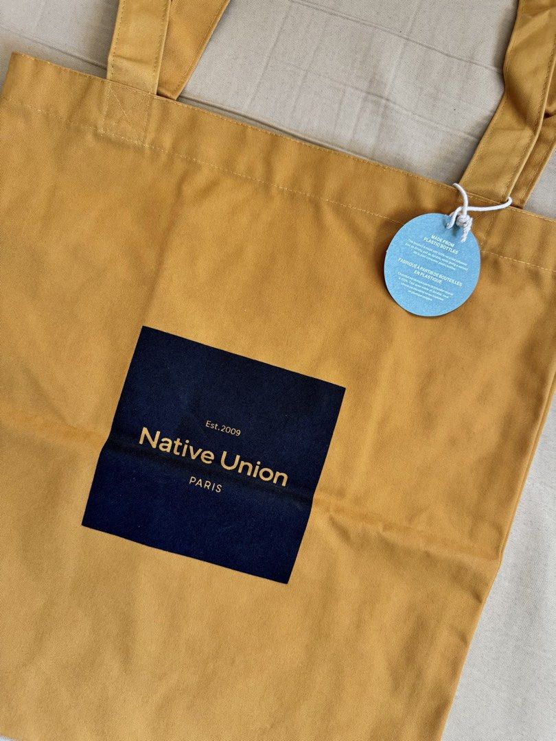 Beyond the Box Native Union Tote Bag (Category: Luxury Bags & Wallets) located in Paranaque City. Submitted by feonnaagito (Listing ID 1431035748, Image 1). Description: Beyond the Box Native Union Tote Bag (Color: Kraft) - Brand new ➡️ ₱1,500.