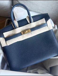 (Category: ) located in . Submitted by shopforeversg (Listing ID 1430990432, Image 1). Description: .