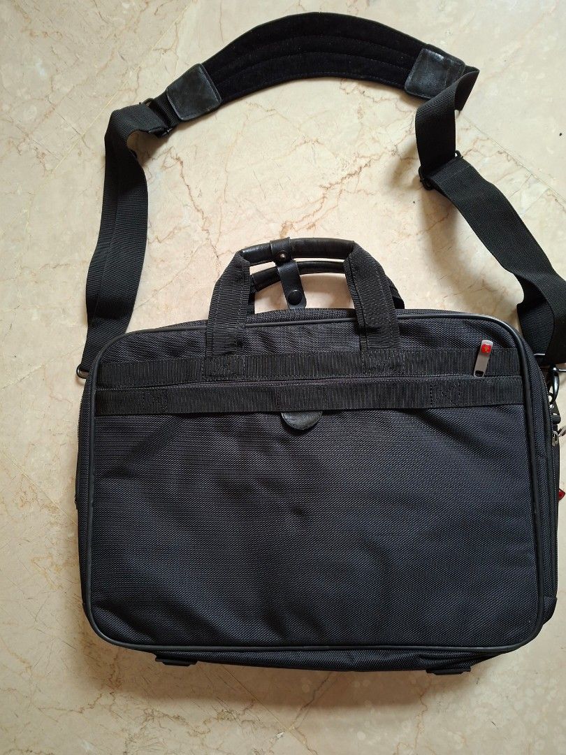 Black Laptop Bag with Shoulder Strap478368460052910081