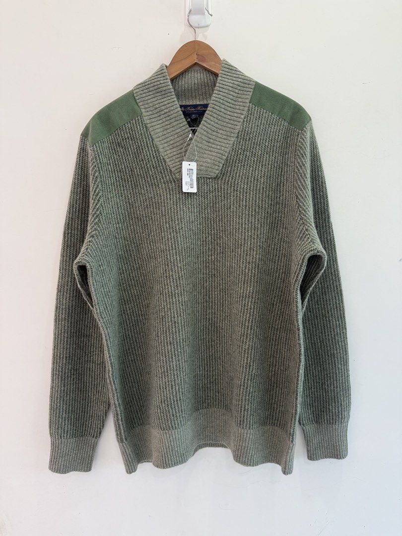 Brooks Brothers Green Sweater XL (Category: Coats, Jackets and Outerwear) located in Baguio. Submitted by printings_ (Listing ID 1431065723, Image 1). Description: Size XL. All measurements are aprrox. Chest 23 in Back Length 29 in Shoulders 18 in Sleeve Length 28 in *NO EXCHANGE / REFUND / TRADE* Please do not offer unless you are ready to pay. Feel free to ask questions before purchasing. Thank you!.