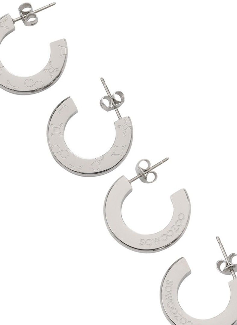 BTS | Bangtan SOWOOZOO Silver Earrings Set (Category: Earrings) located in Malasiqui. Submitted by peachyminime (Listing ID 1431152584, Image 2). Description: BTS | Bangtan SOWOOZOO Silver Earrings Set 2,000 payo | 2,300 dop - Unsealed & used once to try on - Well kept in a display container - authentic & official mop: gcash mod: j&t express.