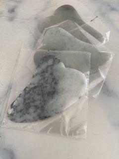 (Category: ) located in . Submitted by Katy9000 (Listing ID 1431016804, Image 1). Description: .