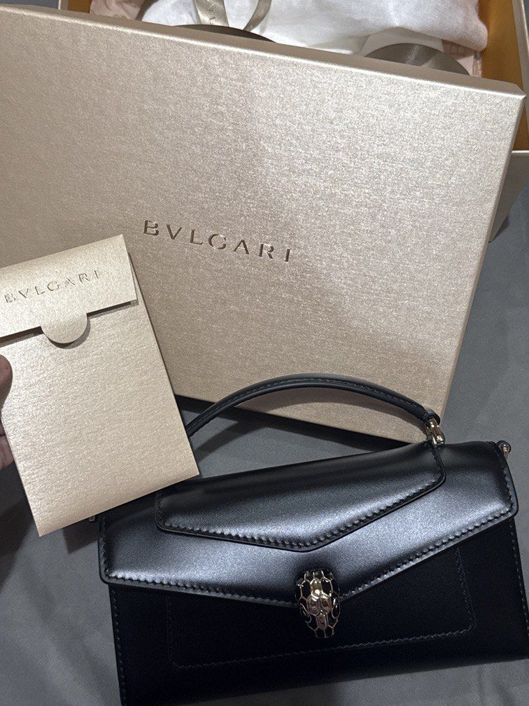 BVLGARI Serpenti forever phone case (Category: Luxury Bags & Wallets) located in Manila. Submitted by pialoved (Listing ID 1431036629, Image 3). Description: Retails for 117k in store Brand new.