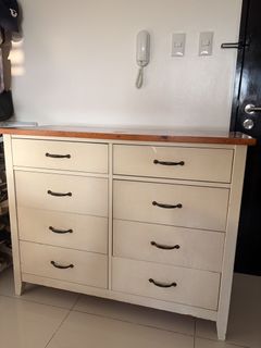 (Category: ) located in . Submitted by jeime (Listing ID 1431073441, Image 1). Description: .