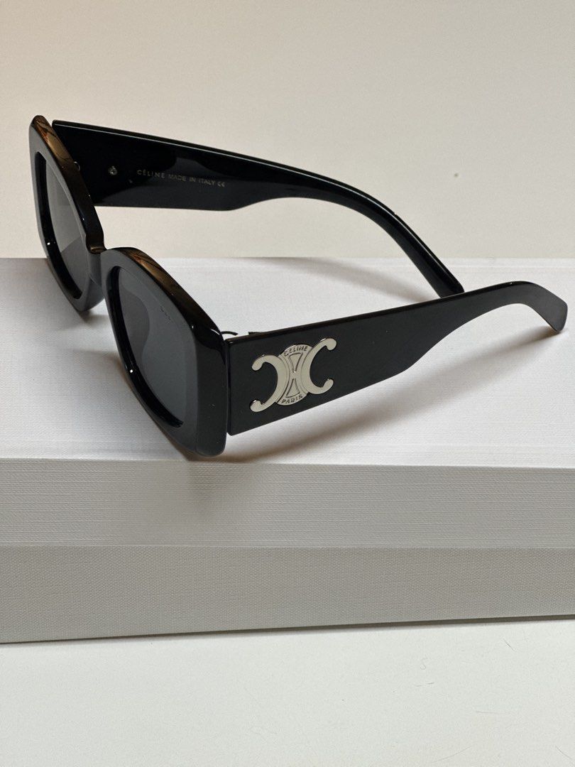 Celine Rectangular Sunglasses (Category: Sunglasses & Eyewear) located in Kuala Lumpur. Submitted by concreteiD (Listing ID 1431021313, Image 3). Description: Unisex Celine sunglasses brand new condition .