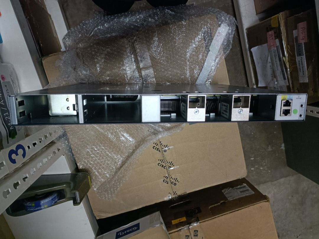 Cisco Network Switch454146963265955842