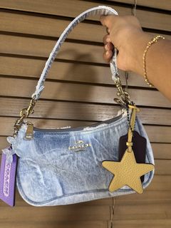 (Category: ) located in . Submitted by ravenri (Listing ID 1431131361, Image 1). Description: .