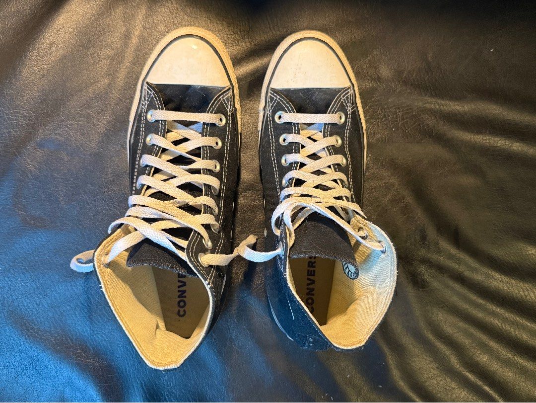 Converse Chuck Taylor All Star High Top Black (Category: Sneakers) located in Quezon City. Submitted by thedanielandre (Listing ID 1431015573, Image 2). Description: Lightly Used SIZE: (Last picture for reference) Mens 9 Womens 11 UK 9 EUR 42.5 (.