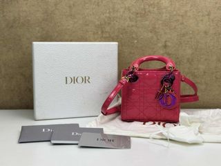 (Category: ) located in . Submitted by luxury_galeries (Listing ID 1431007718, Image 1). Description: .