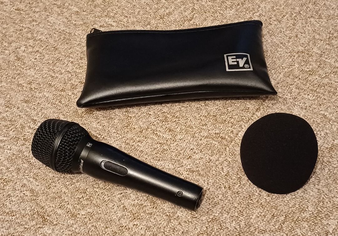 Electrovoice MC150 Dynamic Microphone423301388405329920
