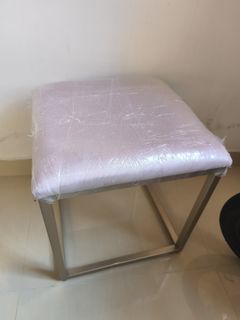 （分類：）位於 。 由 mia_retail 提交（商品編號 1431071082，圖片 1）。簡介： 。