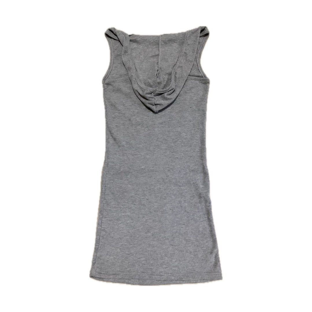 grey hooded racerback ribbed tank top (Category: Sleeveless) located in Bacolod City. Submitted by attheratesign (Listing ID 1431117588, Image 2). Description: — freesize — best fits xs-m (stretchable) — width 11” — bust 15” — length 27” — great condi last price posted! can give discount if getting other items • no when worn • washed and ready to wear • first to pay gets the item mop: gcash only no sco.
