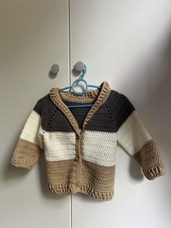 (Category: ) located in . Submitted by closet.atelier (Listing ID 1431034383, Image 1). Description: .
