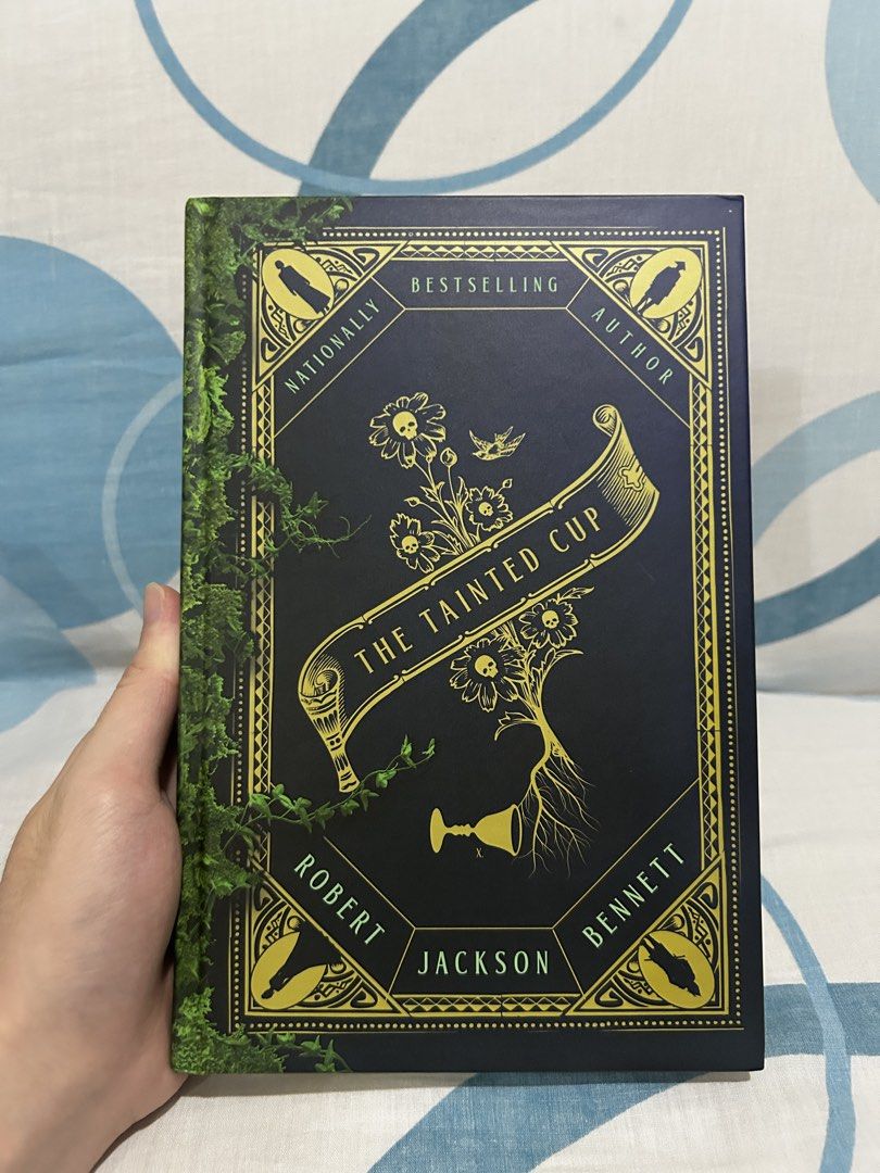 Hardcover Books (Category: Storybooks) located in Balanga. Submitted by dregood (Listing ID 1431144489, Image 1). Description: WTS📌 The tainted cup by robert jackson bennett (hardcover) Bnew 1000 + shipping The devil in the white house by erik larson BOTM (hardcover) Non-Fiction Used like new 600 + shipping If get both can give discount Shipping via LBC/J&T Pm for more pics.
