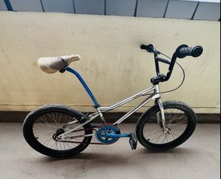 (Category: ) located in . Submitted by ride_the_lightning (Listing ID 1431024824, Image 1). Description: .