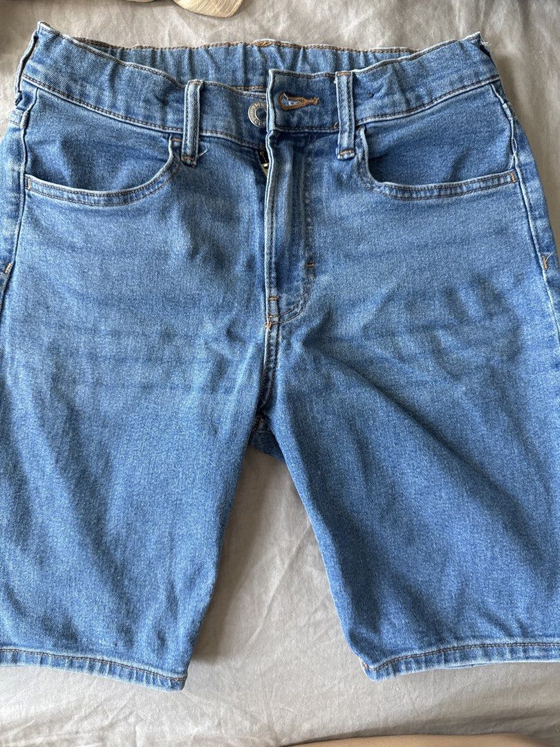 H&M Denim Shorts - Size 12-12Y (Category: Babies & Kids Fashion) located in Makati City. Submitted by joyfulliving22 (Listing ID 1431006902, Image 1). Description: Maong shorts for boys .