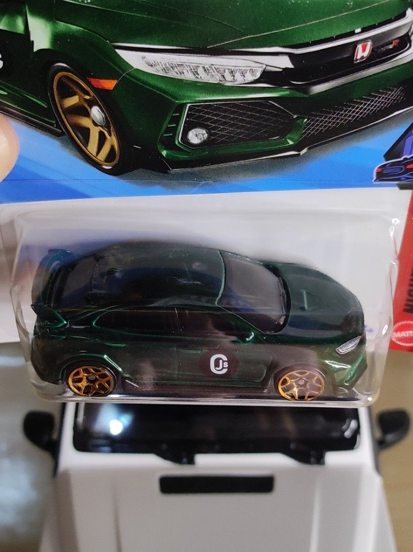Hot Wheels 2018 Honda Civic Type R (Green) // 180php (Category: Vehicle & Diecast Models) located in Quezon City. Submitted by edrielgp (Listing ID 1431039138, Image 2). Description: Hot Wheels 2018 Honda Civic Type R (Green) // 180php Please CHECK my other Hot Wheels and other items listed for sale in my profile. Bawal sa maselan Can do COD around visayas ave quezon city and around congressional avenue near sm cherry, circle c, minimum 2 items a
