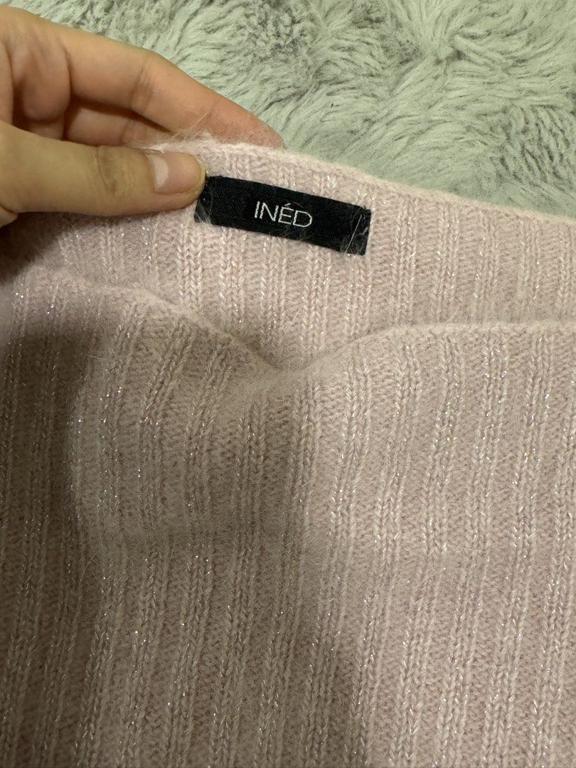 INÉD Pink Knit Top (Category: Sleeveless) located in Manila. Submitted by thepixieposse (Listing ID 1431014764, Image 1). Description: Ined japanese brand.