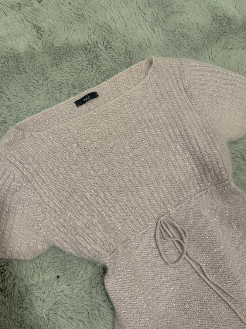 INÉD Pink Knit Top (Category: Sleeveless) located in Manila. Submitted by thepixieposse (Listing ID 1431014764, Image 3). Description: Ined japanese brand.
