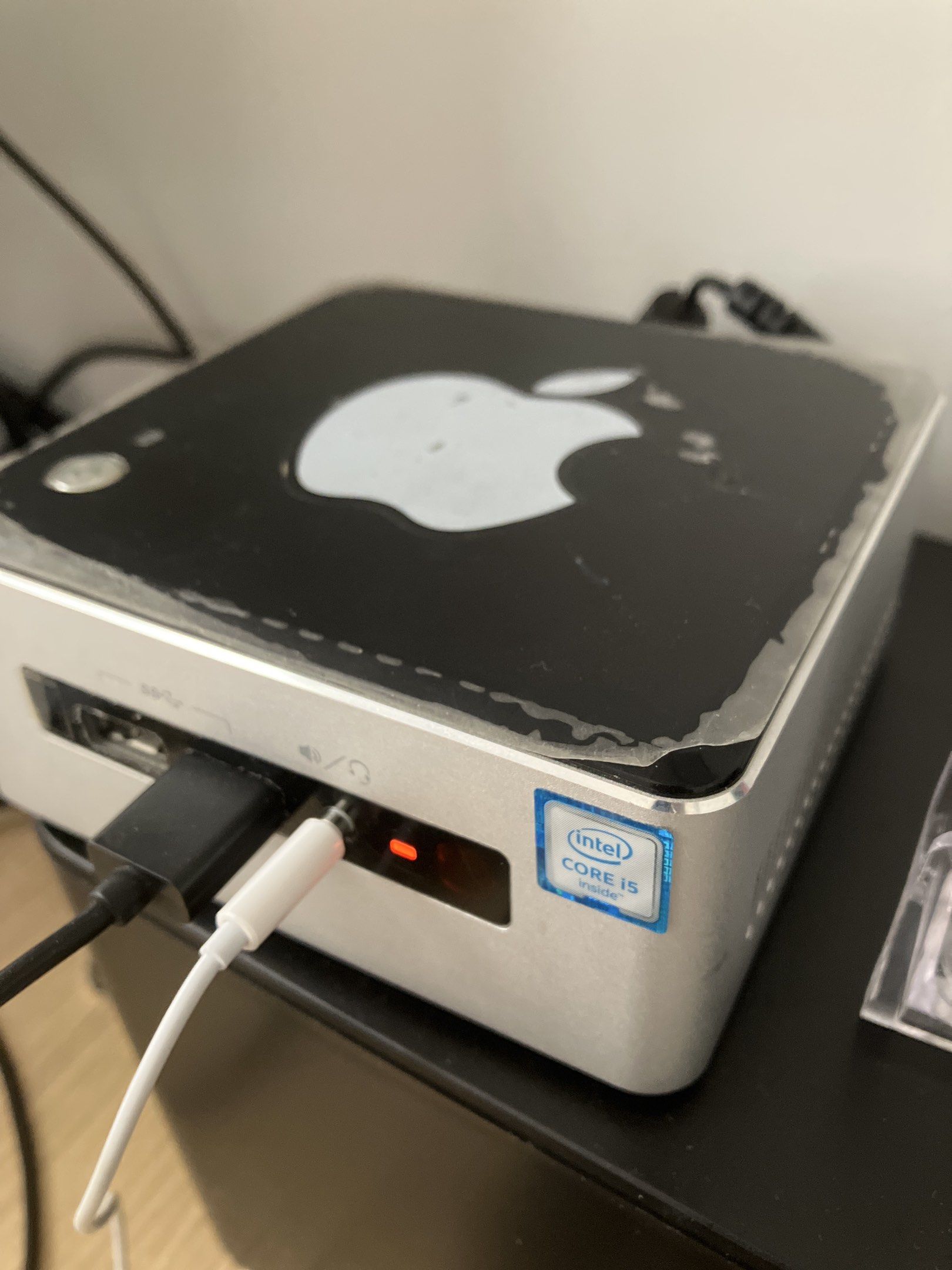 Intel NUC i5 422221087665049600