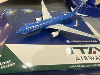 (Category: ) located in . Submitted by aaronhobbyavationmarket (Listing ID 1431045693, Image 1). Description: .