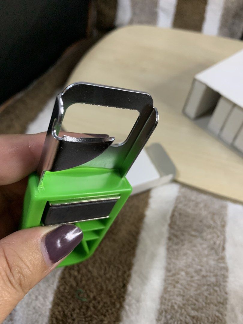 Japan brand bottle/can opener (Category: Other Kitchenware & Tableware) located in Cabanatuan. Submitted by mjluxxejapan (Listing ID 1431046535, Image 3). Description: Fixed prixe bnew nka box yan Matibay quality makapal .