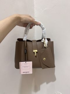 (Kategori: ) berada di . Dikirim oleh bysill (ID iklan 1431048654, Gambar 1). Deskripsi: .