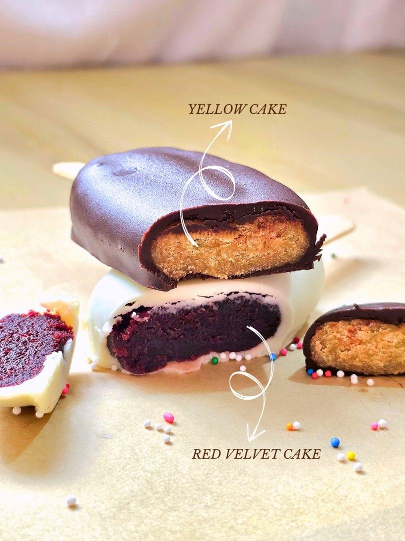 Little Bellá Popsicakes (Cakesicles) (Category: Homemade Bakes) located in Cainta. Submitted by bellesroom95 (Listing ID 1431078819, Image 2). Description: Selling Popsicakes (cakesicles) — cake on a stick dipped in chocolate 🍰🍫 Perfect if you’re looking for a cute and different dessert 💕 Also perfect for gifts, events, or just a sweet treat for yourself 😊 Message me for orders/inquiries 💌 Please also follow Little Bellá ✨️ Thank you po! 🩷.