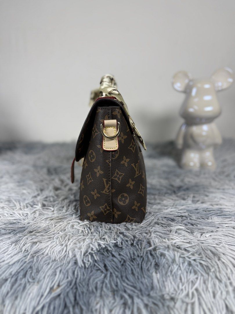 Louis Vuitton handbag featuring the iconic Monogram canvas. (Category: Luxury Bags & Wallets) located in Cabanatuan. Submitted by retrorewind23 (Listing ID 1431010475, Image 3). Description: Preloved LV Monogram Bag 🔥 ✔️ Condition: 9/10 ✔️ Well-maintained ✔️ No cracks / no tears ✔️ Slight signs of use only Super ganda pa in person—PM for actual pics 💌.