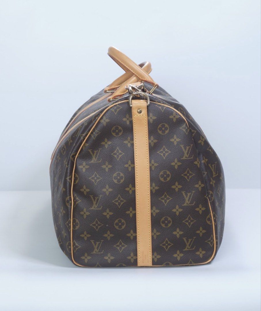 Louis Vuitton Keepall Bandouliere 55 (Category: Luxury Bags & Wallets) located in Quezon City. Submitted by studioms (Listing ID 1431089882, Image 2). Description: .