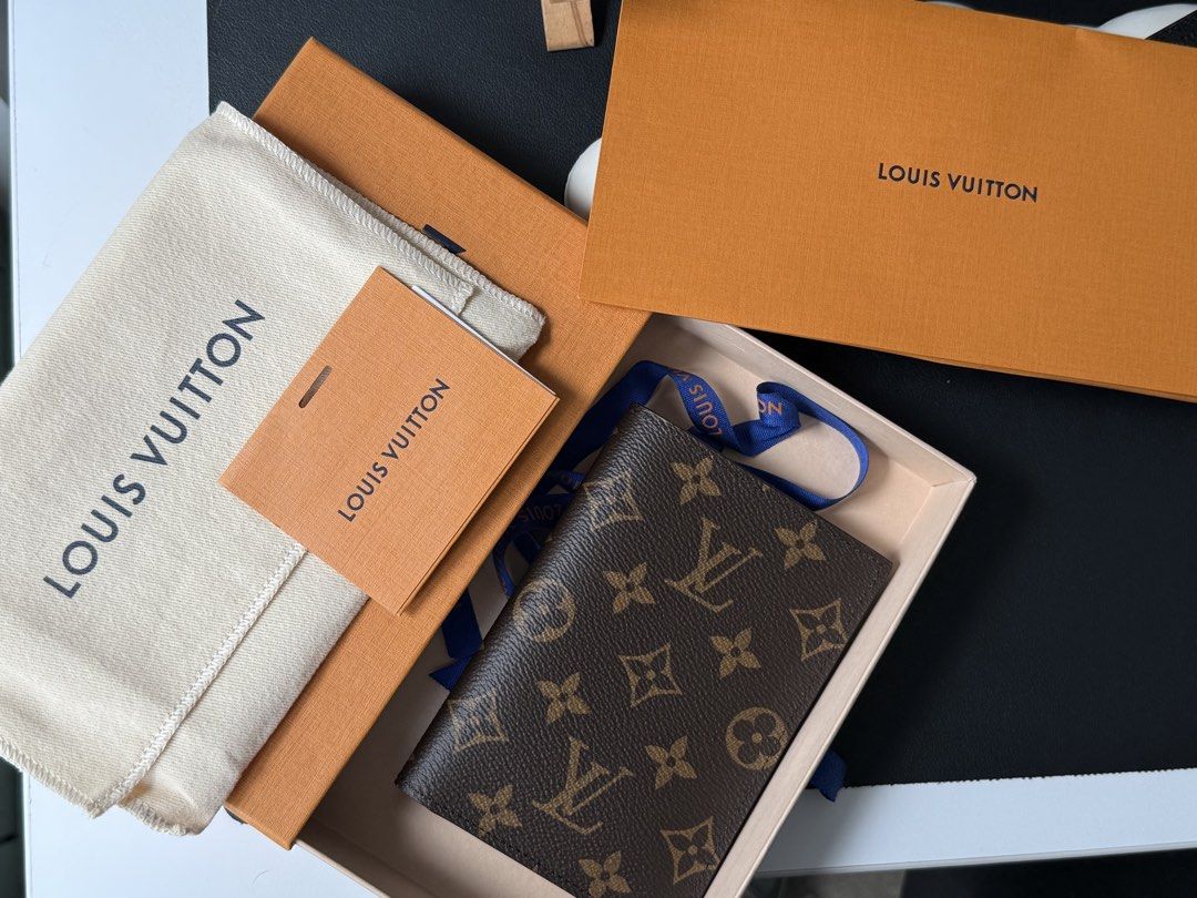 Louis Vuitton Monogram Passport Cover (Category: Luxury Bags & Wallets) located in Pasig City. Submitted by allanedison (Listing ID 1431000337, Image 1). Description: Authentic Brandnew passport holder Style no. M64502 Legit check all you want Check prices online .