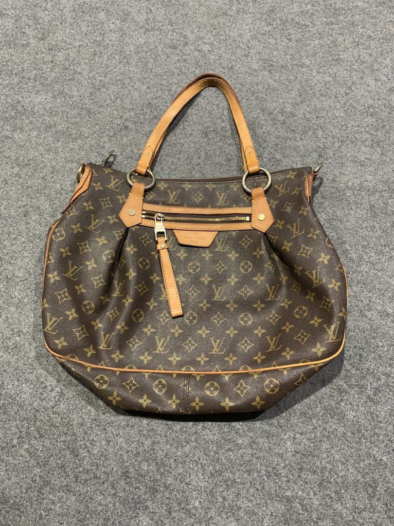 LV TOTE KILI BAG (Category: Luxury Bags & Wallets) located in Lapu Lapu. Submitted by fellasgallery11 (Listing ID 1431122697, Image 1). Description: LV TOTE KILI BAG 14 length 17 width No issues or flaws.