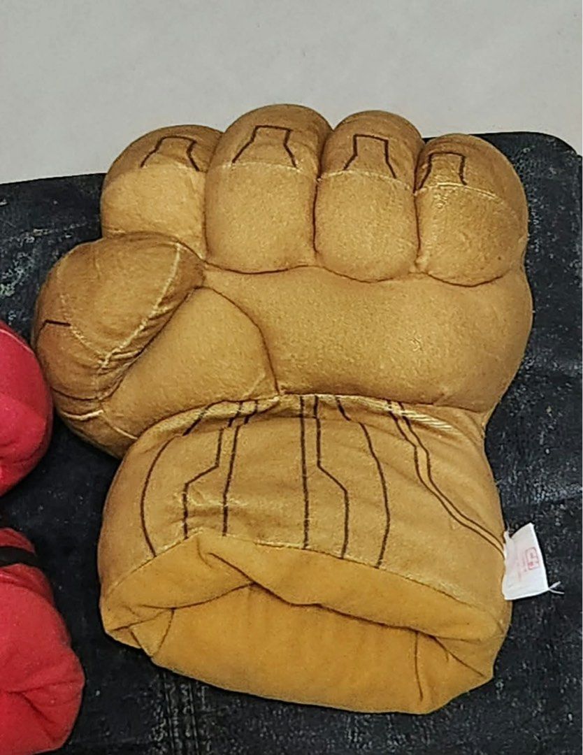 Merch - Marvel Iron Man & Thanos Gauntlet set gloves (Category: Western Merchandise) located in Mandaue City. Submitted by erin_grace (Listing ID 1431177400, Image 2). Description: 1. The Infinity Gauntlet (Thanos Edition) 2. The Nano Gauntlet (Iron Man Edition).